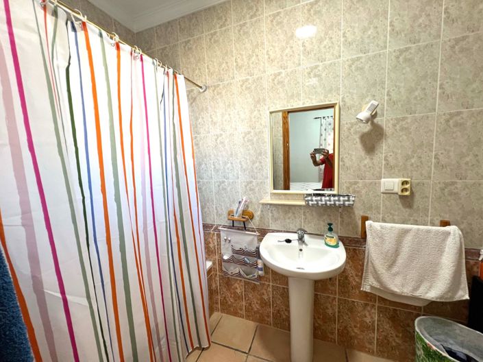 Image No.35-4 Bed Villa for sale