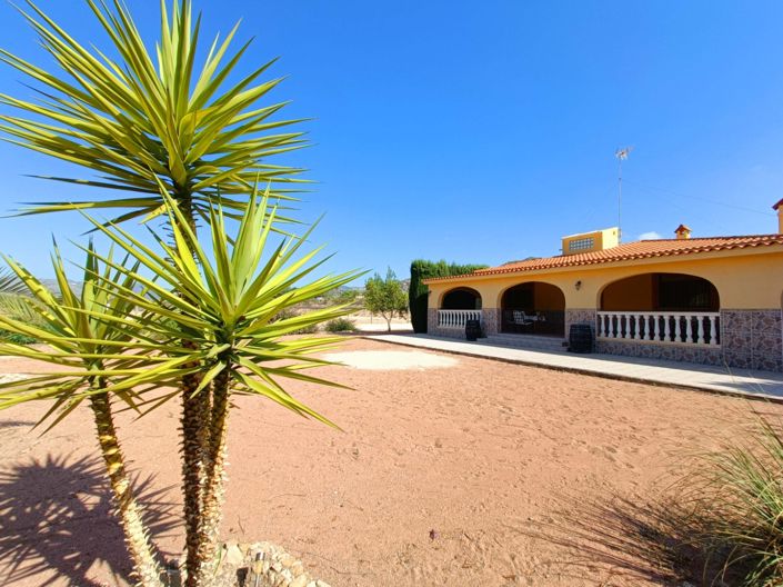 Image No.4-4 Bed Villa for sale