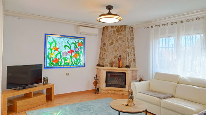 Image No.15-5 Bed Villa for sale