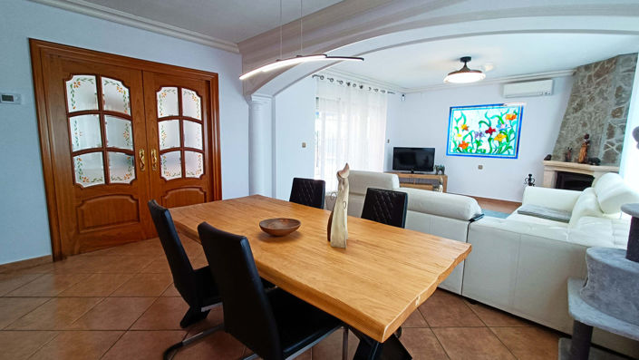 Image No.18-5 Bed Villa for sale