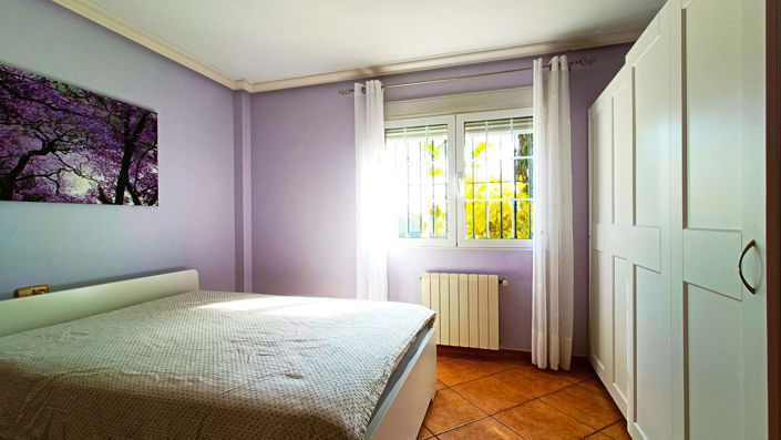 Image No.39-5 Bed Villa for sale