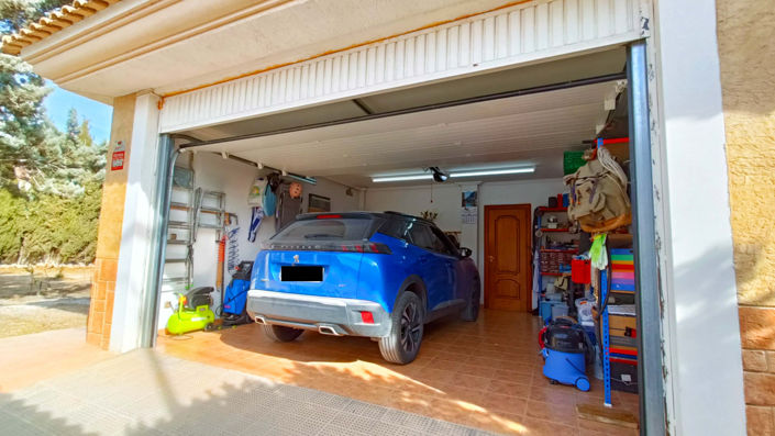 Image No.41-5 Bed Villa for sale