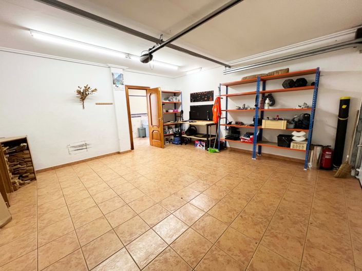 Image No.43-5 Bed Villa for sale