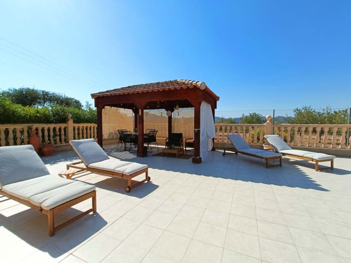 Image No.10-3 Bed Villa for sale