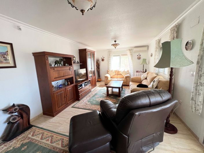 Image No.21-3 Bed Villa for sale