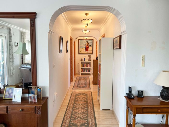 Image No.29-3 Bed Villa for sale