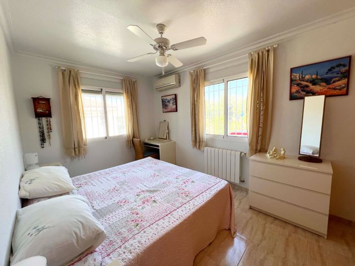 Image No.34-3 Bed Villa for sale