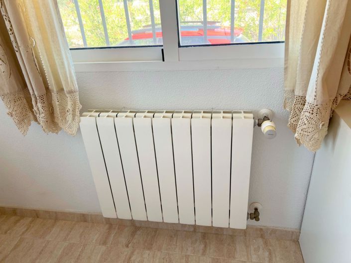 Image No.35-3 Bed Villa for sale