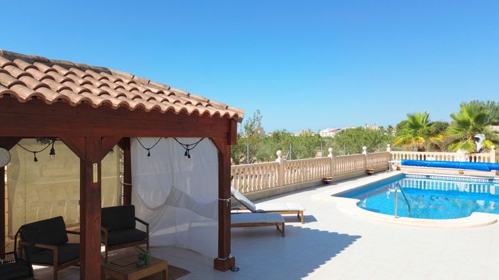 Image No.8-3 Bed Villa for sale