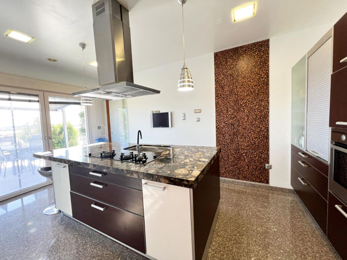 Image No.27-5 Bed Villa for sale