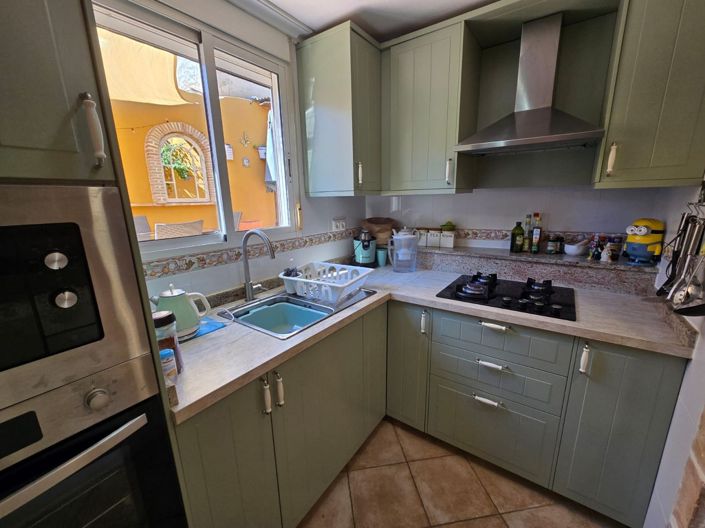 Image No.16-3 Bed Townhouse for sale