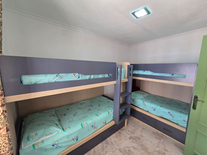 Image No.24-3 Bed Townhouse for sale