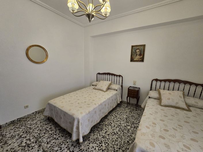 Image No.14-Appartement de 4 chambres à vendre à Sax