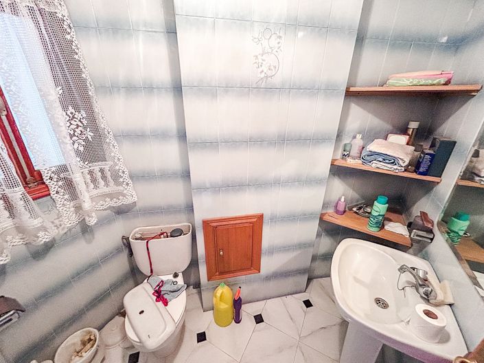 Image No.12-Propriété de 6 chambres à vendre à Monóvar