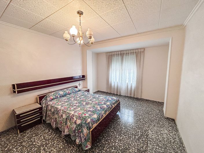 Image No.16-Propriété de 6 chambres à vendre à Monóvar