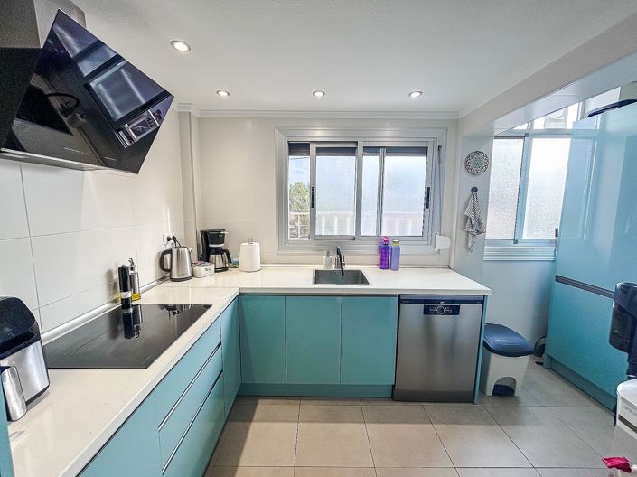 Image No.7-3 Bed Apartment for sale