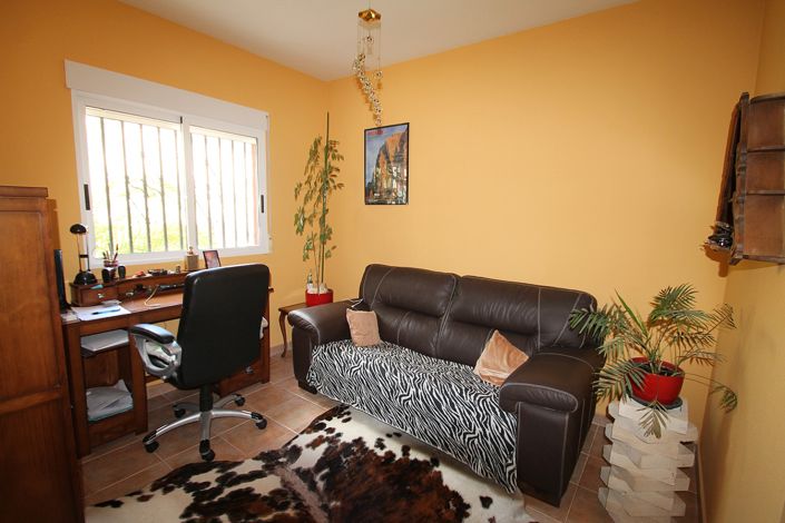 Image No.17-Villa de 4 chambres à vendre à Castalla