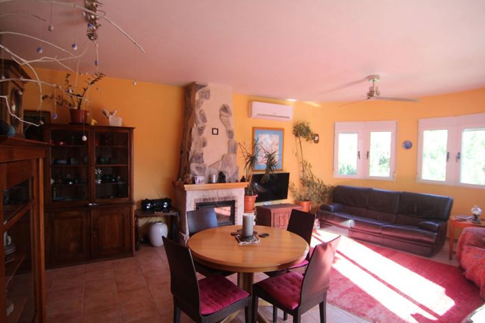 Image No.6-Villa de 4 chambres à vendre à Castalla