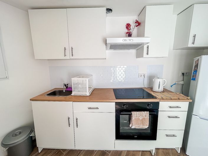 Image No.2-4 Bed Apartment for sale