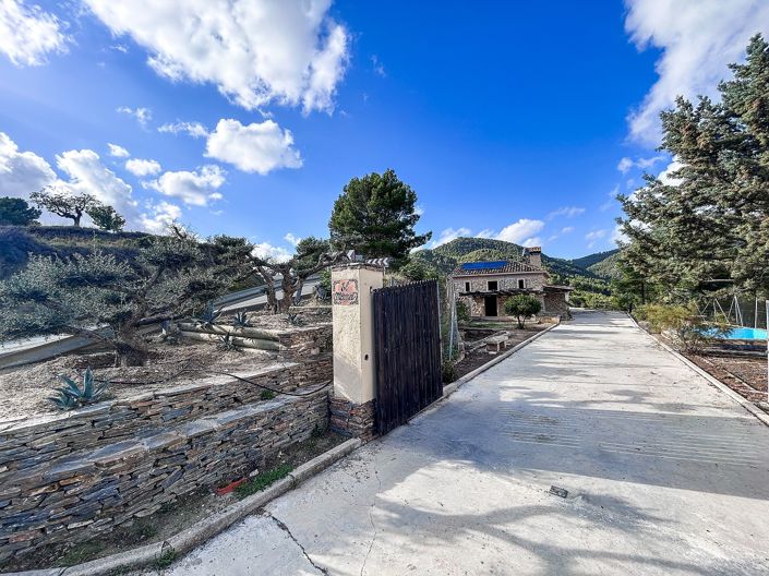 Image No.45-2 Bed Finca for sale