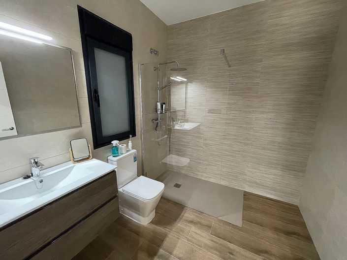 Image No.14-3 Bed Villa for sale