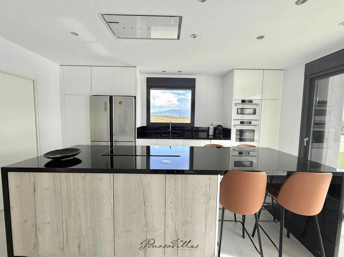 Image No.22-3 Bed Villa for sale