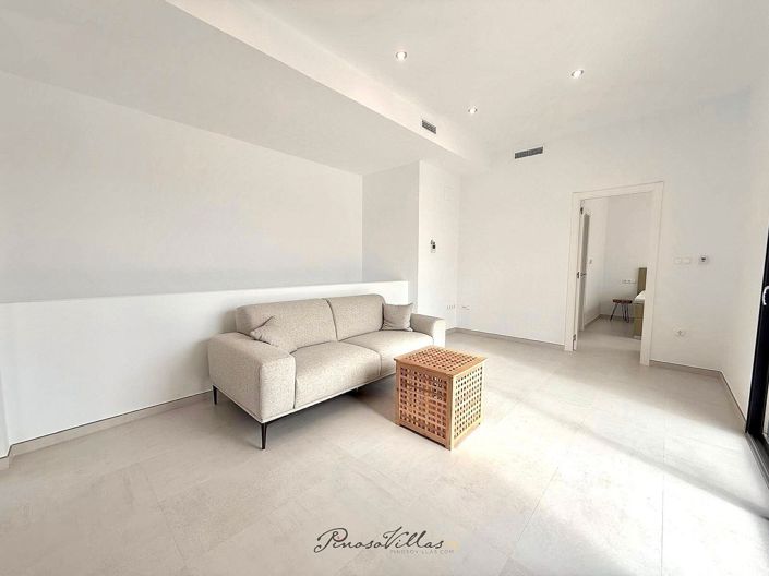 Image No.27-3 Bed Villa for sale