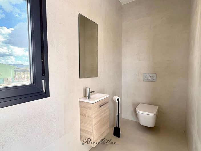 Image No.41-3 Bed Villa for sale