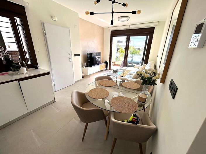 Image No.10-3 Bed Apartment for sale