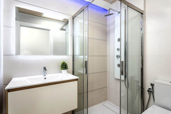 Image No.18-3 Bed Apartment for sale