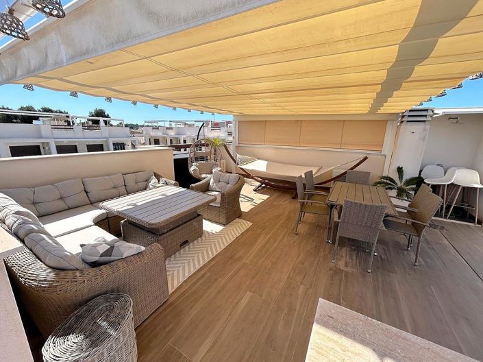 Image No.22-3 Bed Apartment for sale