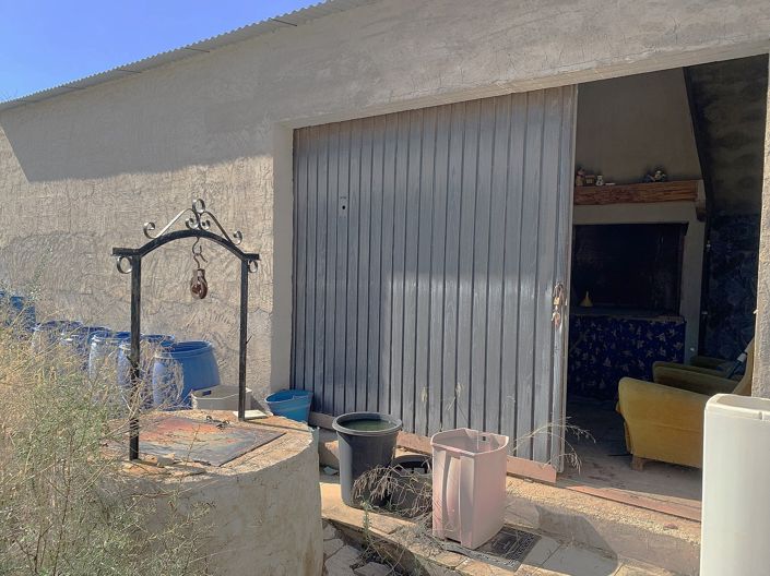 Image No.25-2 Bed House for sale