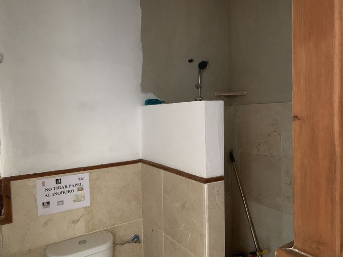 Image No.7-2 Bed House for sale