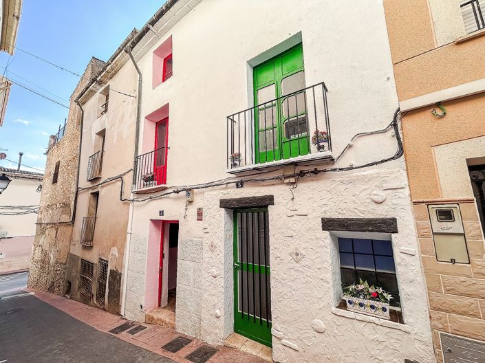 Image No.1-Maison de ville de 4 chambres à vendre à Onil