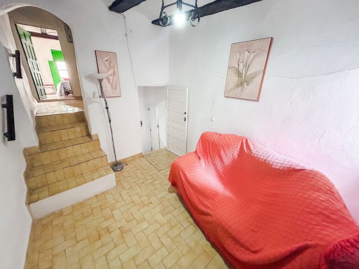 Image No.11-4 Bed Townhouse for sale