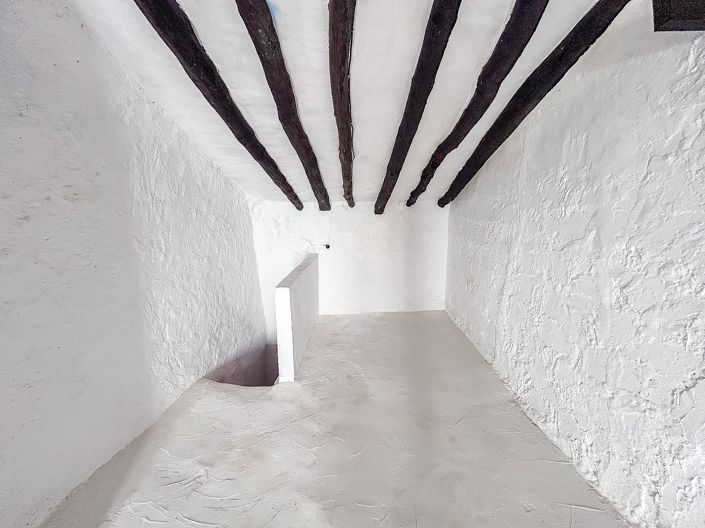 Image No.39-4 Bed Townhouse for sale