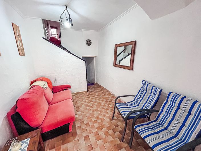 Image No.4-4 Bed Townhouse for sale