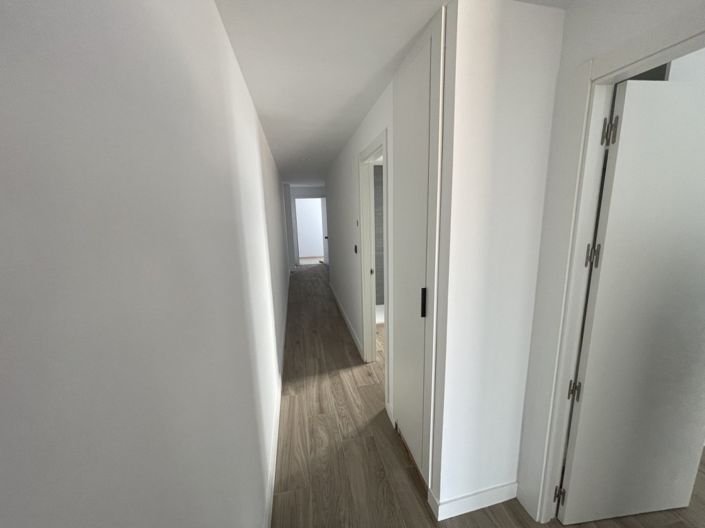 Image No.12-Apartment for sale