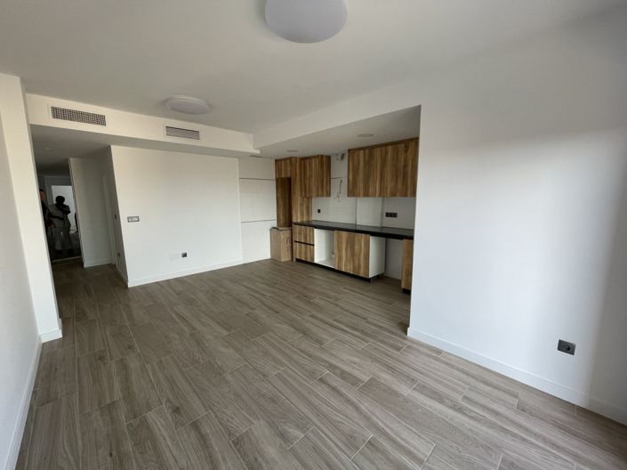 Image No.7-Apartment for sale