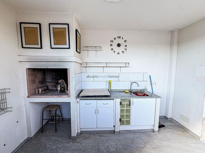 Image No.30-Villa de 4 chambres à vendre à Pinoso