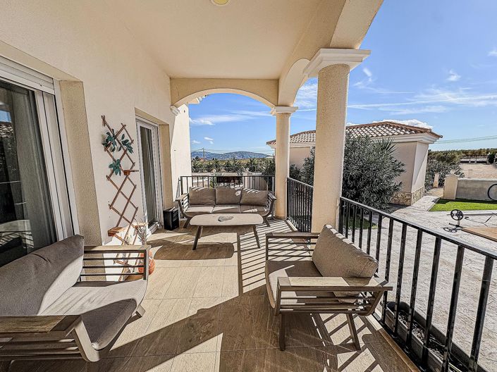 Image No.32-4 Bed Villa for sale