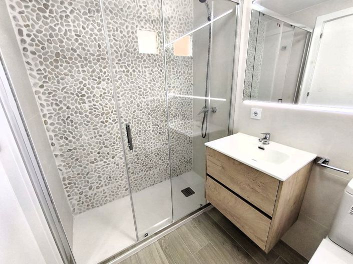 Image No.20-4 Bed Villa for sale