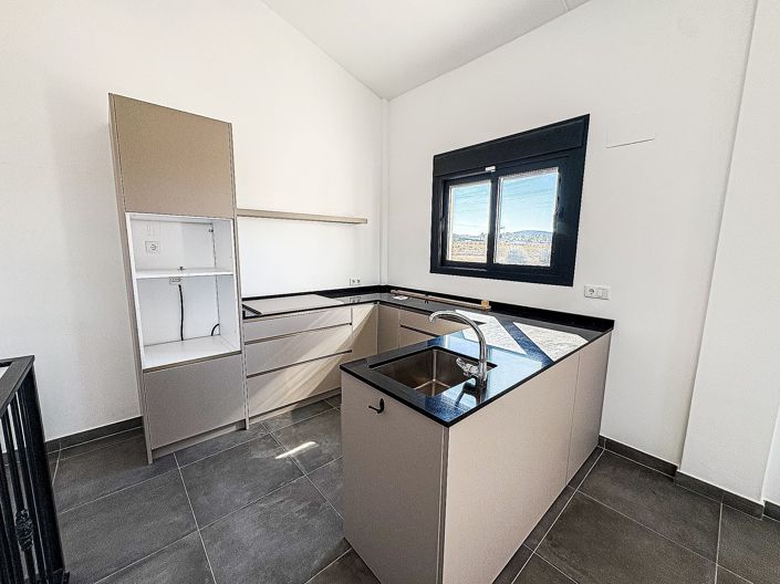 Image No.11-5 Bed Villa for sale