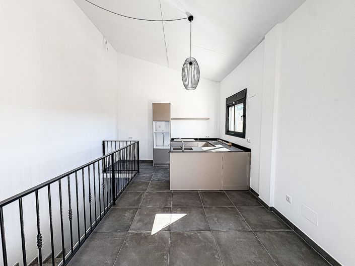 Image No.12-5 Bed Villa for sale