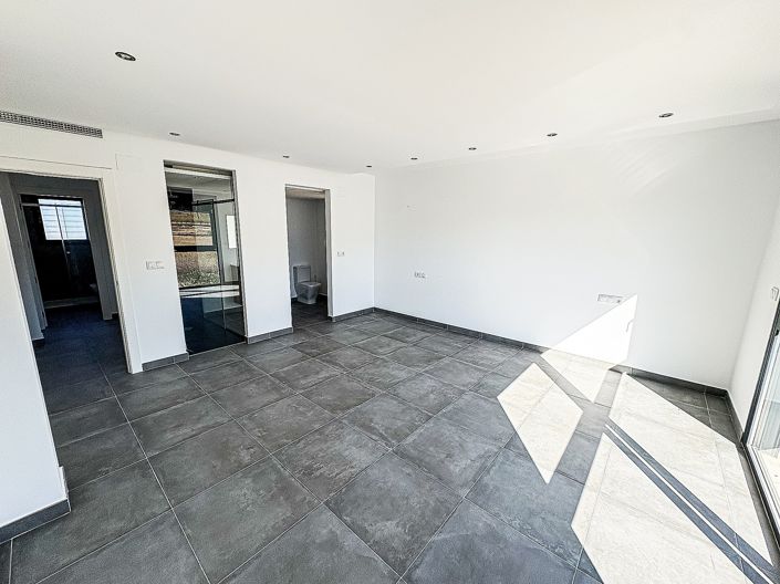 Image No.16-Villa de 5 chambres à vendre à Pinoso