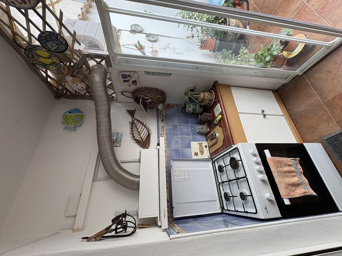 Image No.31-5 Bed Apartment for sale