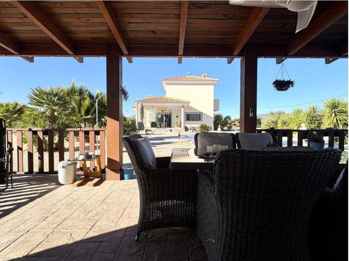 Image No.11-4 Bed Villa for sale