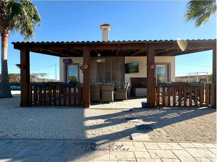 Image No.7-4 Bed Villa for sale