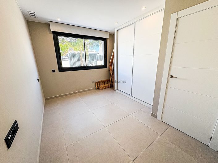 Image No.17-Villa de 5 chambres à vendre à Algorfa