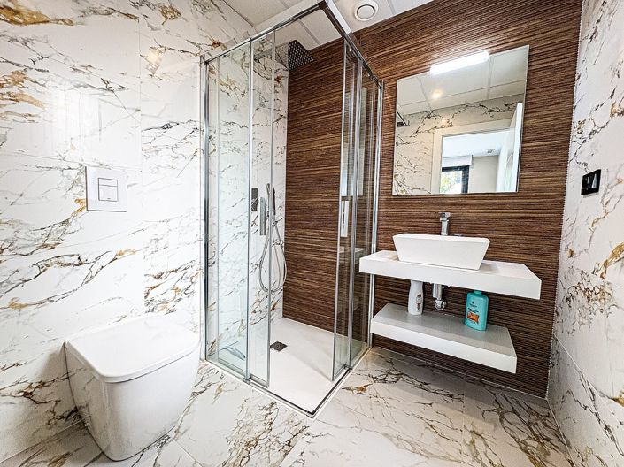 Image No.20-5 Bed Villa for sale